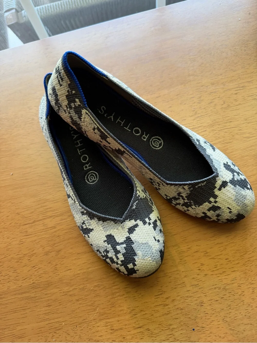 Rothy's Women's Retired Ash Grey Camo The Flat size 7